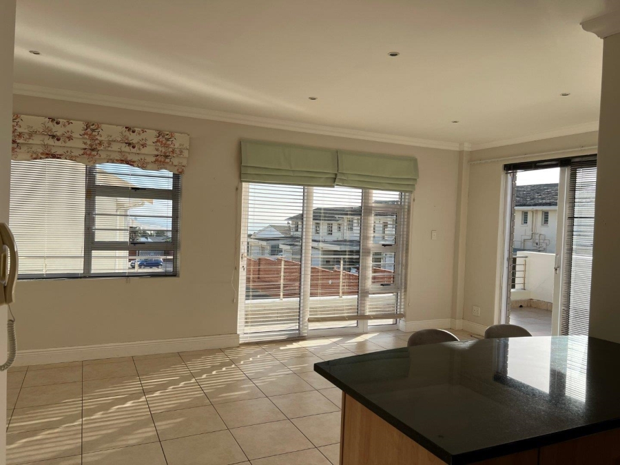 To Let 2 Bedroom Property for Rent in Humewood Eastern Cape
